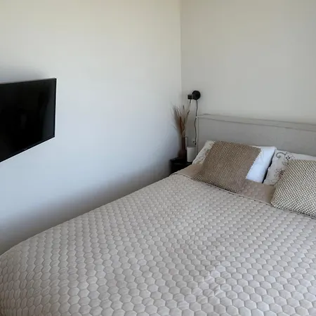 Mano Jura - Apartamentu Nuoma Mano Jura 3 Kvartale Lejlighed